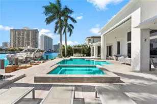 224 S Island, Golden Beach, FL 33160 - Photo 14