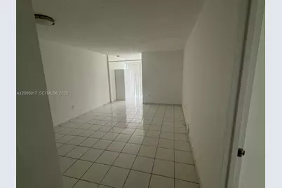 17560 Atlantic Blvd #405, Sunny Isles Beach, FL 33160 - Photo 10