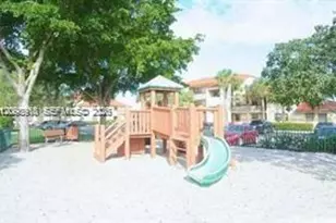 9938 Nob Hill Pl, Sunrise, FL 33351 - Photo 8