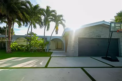 1242 NE 81st Ter, Miami, FL 33138 - Photo 2