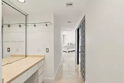 16485 Collins Ave #1832, Sunny Isles Beach, FL 33160 - Photo 14