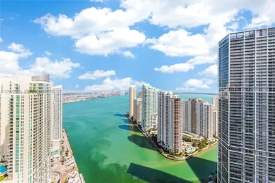 200 Biscayne Boulevard Way #4307, Miami, FL 33131 - Photo 4