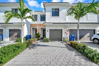 10817 SW 233rd St, Homestead, FL 33032 - Photo 1