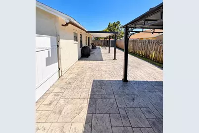 4968 NW 92nd Ave, Sunrise, FL 33351 - Photo 16