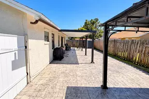 4968 NW 92nd Ave, Sunrise, FL 33351 - Photo 16