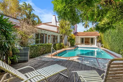 6415 Pine Tree Drive Cir, Miami Beach, FL 33141 - Photo 4