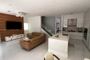 18975 Atlantic Blvd, Sunny Isles Beach, FL 33160 - Photo 32