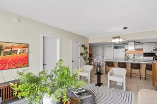 465 Brickell Ave, Miami, FL 33131 - Photo 8