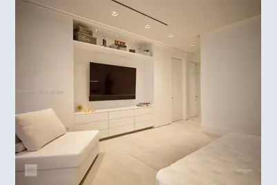 9701 Collins Ave #2704S, Bal Harbour, FL 33154 - Photo 16