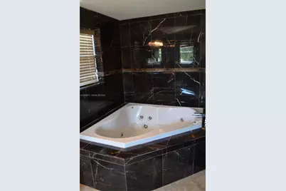 [Address not provided], Pembroke Pines, FL 33029 - Photo 16