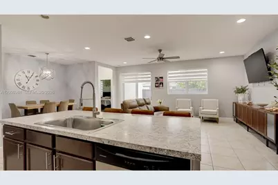 27664 SW 133rd Path, Homestead, FL 33032 - Photo 6