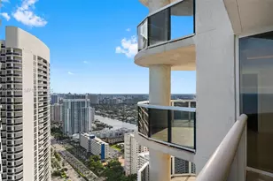 1800 S Ocean Dr, Hallandale Beach, FL 33009 - Photo 30