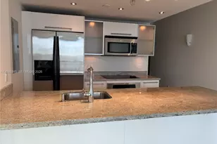 185 SW 7th St, Miami, FL 33130 - Photo 8