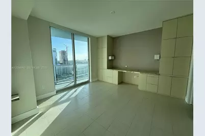 185 SW 7th St #1702, Miami, FL 33130 - Photo 16