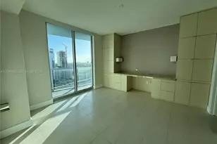 185 SW 7th St, Miami, FL 33130 - Photo 16
