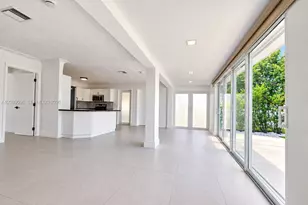 1046 SE 22nd Ave, Pompano Beach, FL 33062 - Photo 8