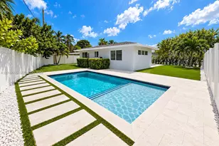 1046 SE 22nd Ave, Pompano Beach, FL 33062 - Photo 2
