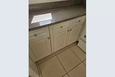 1638 SW 3rd St #302, Miami, FL 33135 - Photo 6