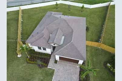 2355 SE 24th Ct #2355, Homestead, FL 33035 - Photo 2