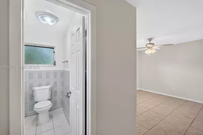 935 SW 16th St #2, Fort Lauderdale, FL 33315 - Photo 8