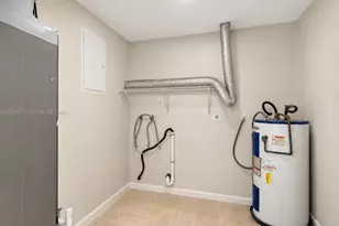 935 SW 16th St, Fort Lauderdale, FL 33315 - Photo 18