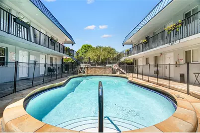 37 SW 14th St #3, Dania Beach, FL 33004 - Photo 14