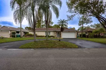 11045 NW 21st St, Coral Springs, FL 33071 - Photo 1