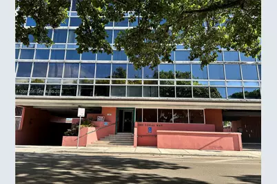 1385 SW 22nd St #201, Miami, FL 33145 - Photo 2