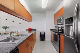 1200 Brickell Bay Dr, Miami, FL 33131 - Photo 12