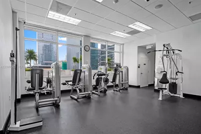 1200 Brickell Bay Dr #3908, Miami, FL 33131 - Photo 34
