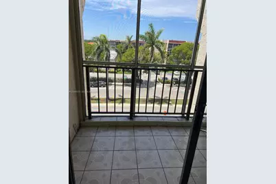 2000 Atlantic Shores Blvd #504, Hallandale Beach, FL 33009 - Photo 10