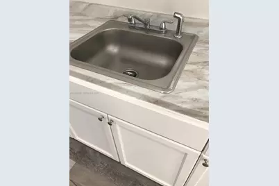 15940 NE 19th Pl #2, North Miami Beach, FL 33162 - Photo 1