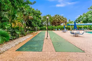 3850 Washington St, Hollywood, FL 33021 - Photo 32