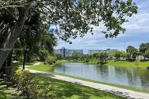 3850 Washington St, Hollywood, FL 33021 - Photo 40