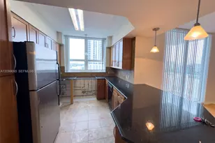 2000 N Bayshore Dr, Miami, FL 33137 - Photo 8