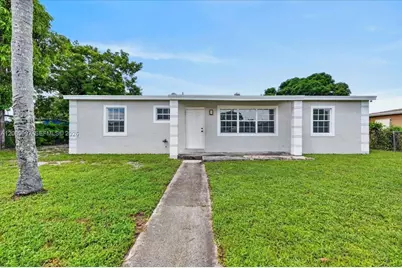 2885 NW 155th Ter, Miami Gardens, FL 33054 - Photo 2