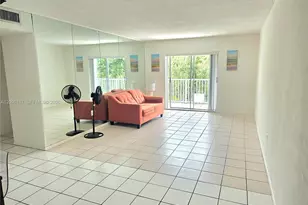1735 NE 164th St, North Miami Beach, FL 33162 - Photo 2