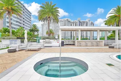10 Venetian Way #404, Miami Beach, FL 33139 - Photo 34