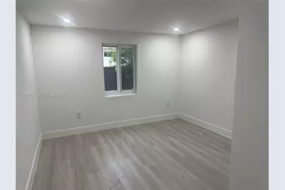 4135 SW 116th Ave, Miami, FL 33165 - Photo 8
