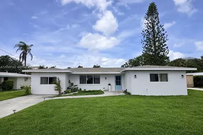 1240 Binney Dr, Fort Pierce, FL 34949 - Photo 1
