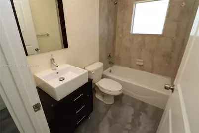 609 NE 28th St #3, Wilton Manors, FL 33334 - Photo 32