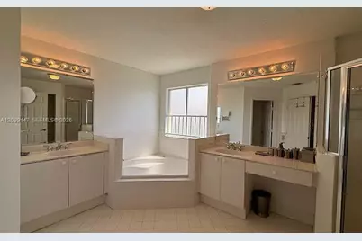 11510 NW 67th Ter #0, Doral, FL 33178 - Photo 14
