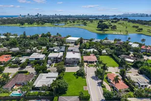 9525 Broadview Ter, Bay Harbor Islands, FL 33154 - Photo 1
