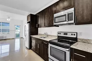 540 74th St, Miami Beach, FL 33141 - Photo 14