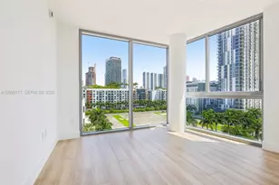 90 NE 32nd St, Miami, FL 33137 - Photo 12