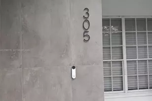 305 NW 122nd St, North Miami, FL 33168 - Photo 4