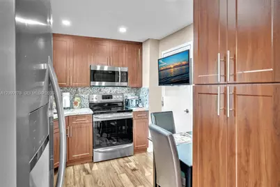 1865 S Ocean Dr #5J, Hallandale Beach, FL 33009 - Photo 4