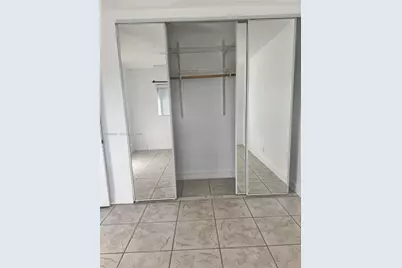 7910 Taft St #309, Pembroke Pines, FL 33024 - Photo 6