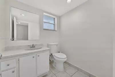 320 NE 12th Ave #703, Hallandale Beach, FL 33009 - Photo 20