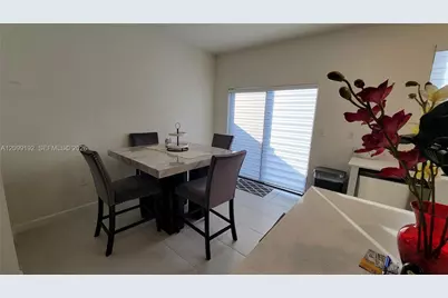 11418 W 34th Ct #., Hialeah, FL 33018 - Photo 12